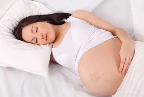 怀孕后睡觉往往是一件很痛苦的事情，但你需要