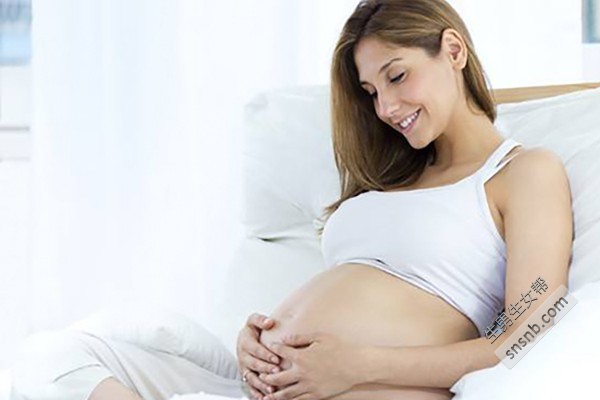 我可以在试管婴儿排卵期工作吗？试管婴儿排卵期的费用是多少？