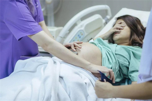 无锡试管助孕生子流程：妇女的宫颈疾病如何影响试管婴儿的成功率？提高试管婴儿成功率的关键是什么？